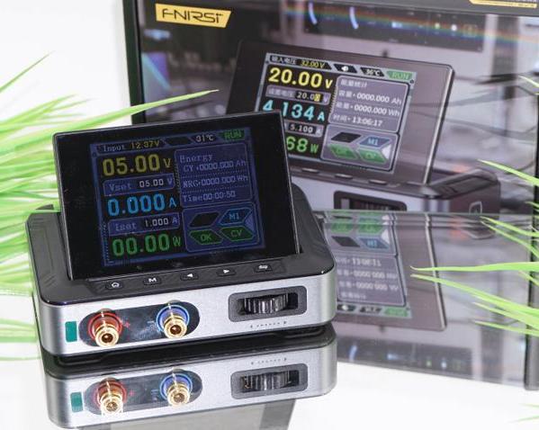 Miniware на минималках: обзор регулируемого цифрового DC-DC преобразователя FNIRSI DPS-150 карманного размера / Корпуса и питание / iXBT Live
